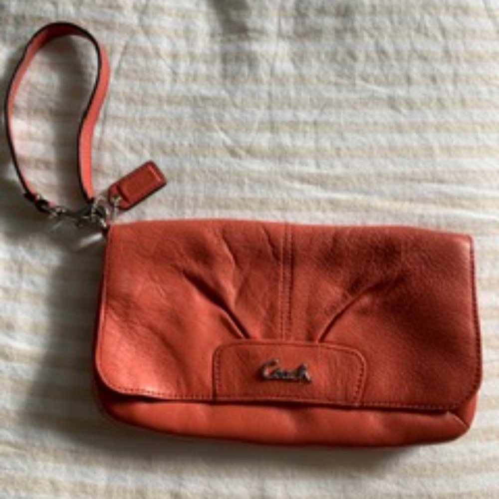 Coach Signature Ashley Soft Leather Wristlet Clutch Wallet